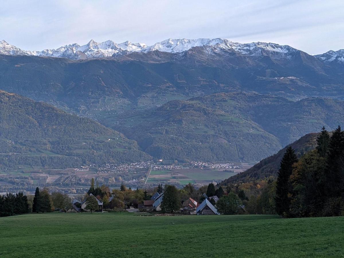 Appartement De Plain-Pied En Montagne Avec Vue Merveilleuse Sur Le Massif De Belledonne Saint Bernard du Touvet Extérieur photo